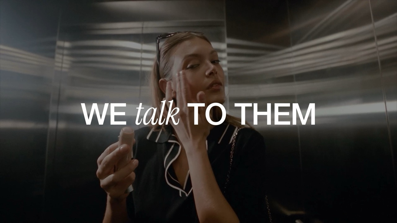 Tipografía cinética: We talk to them